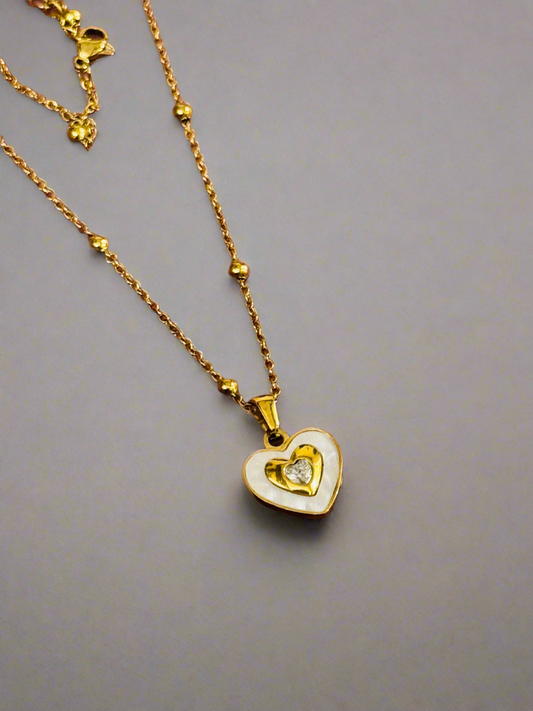 Heart gold necklace